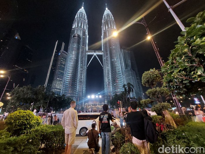 Menara Kembar Petronas,  Kuala Lumpur