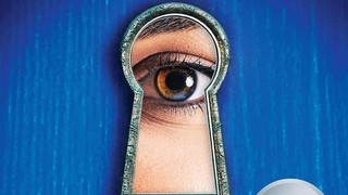 The Housemaid Resmi Tayang, Novelisnya Ajak Nonton Film Baru Bukunya