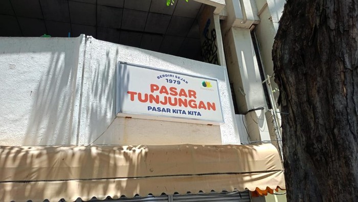 Pasar Tunjungan Surabaya Rumah Beragam Kuliner dan Spot Foto Menarik