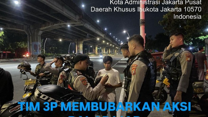 Patroli Polda Metro Bubarkan Balap Liar di Jakpus, 2 Orang Diamankan