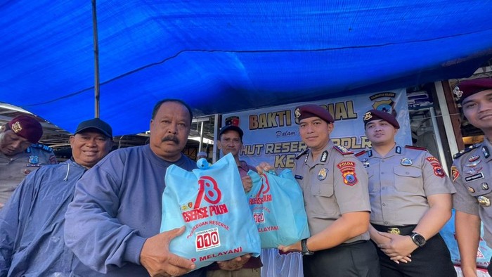 Peringati HUT Reserse Ke-78, Polda Kalsel Bagikan 500 Paket Sembako Gratis