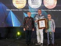 Konsistensi Terapkan ESG, Pupuk Kaltim Raih Platinum ASRRAT Ke-8