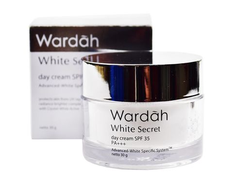 Skincare Aman BPOM untuk Mencerahkan Wajah Skincare Aman BPOM untuk Mencerahkan Wajah