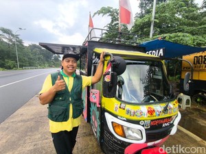 Cerita Udin Sulap Bajaj Bekas Jadi Warkop di Kuningan