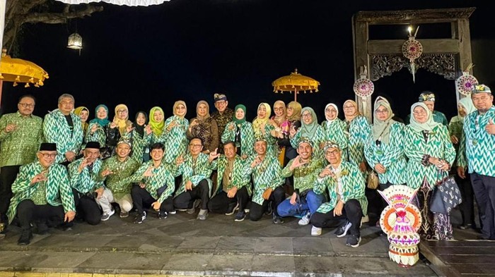 UMI Salurkan Bantuan Rp 60 Juta dan Tim Medis ke Sumatera