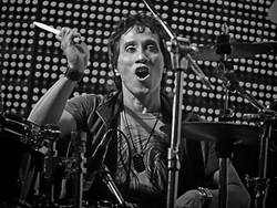 Yaya Moektio, Eks Drummer God Bless Meninggal Dunia