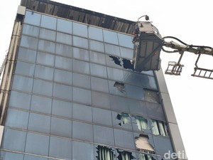 20 Orang Tewas Akibat Kebakaran Gedung Jakpus, Termasuk Seorang Wanita Hamil