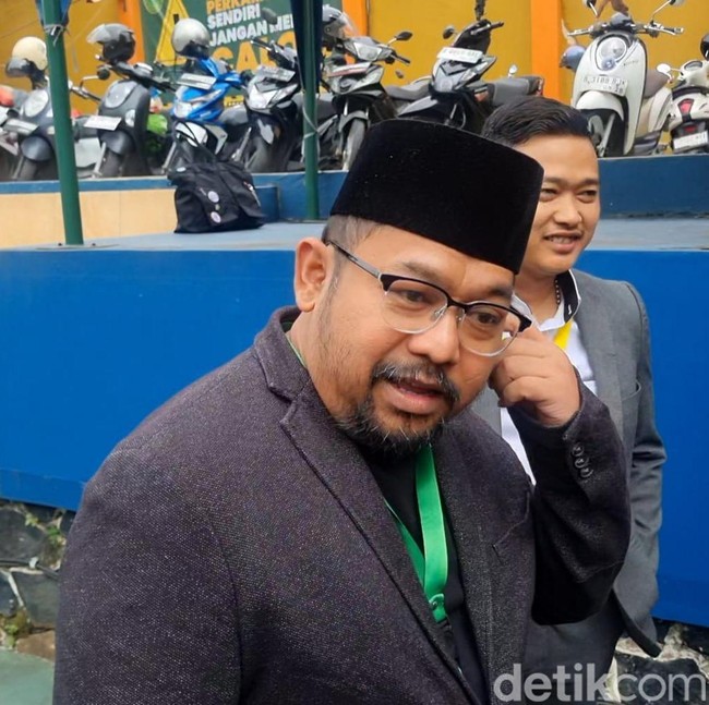 Baru Cerai, Bedu Coba Dekati Raisa sampai Kirim DM Pantun