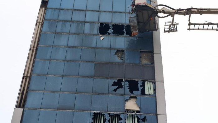 Korban Kebakaran Gedung di Jakpus Terus Bertambah, Lantai 6 Sulit Diakses