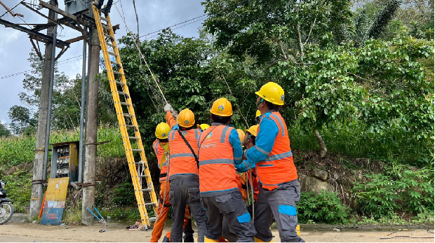 Didukung TNI-Polri, PLN Kebut Pemulihan Listrik Pascabencana di Sumut