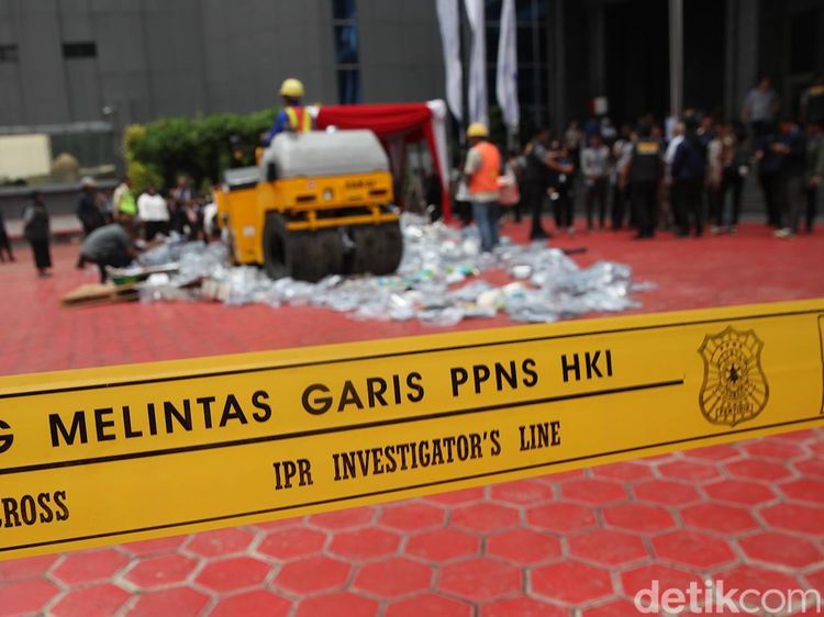 Tumpas Barang Palsu! Kemenkum Musnahkan Ribuan Produk Senilai Rp 3 Miliar
