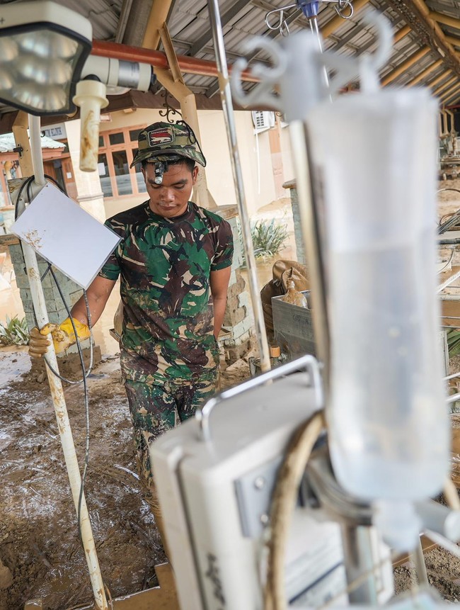 Fasilitas Medis Hancur, RSUD Aceh Tamiang Luluh Lantak Dihantam Banjir