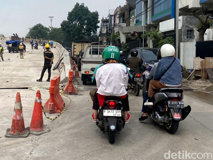 Melihat Progres Pembangunan Flyover Nurtanio yang Segera Rampung