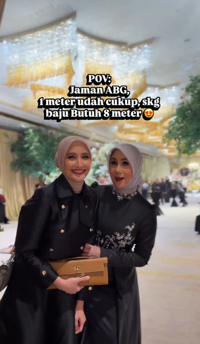 Gaya hijab Marini Zumarnis dan Inneke Koes Herawati.