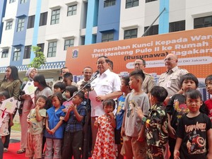 Pramono Relokasi 137 KK TPU Menteng Pulo ke Rusun, Sewa Gratis 6 Bulan