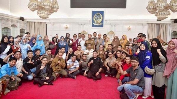 Gubernur Sulsel Kirim