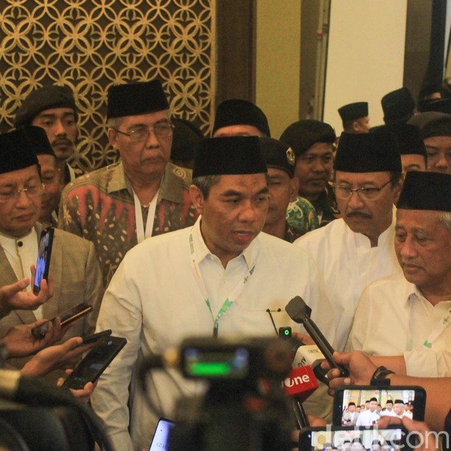 KH Zulfa Mustofa Resmi Jadi Pj Ketum PBNU
