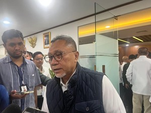 Tak Ada Menteri yang Hadir, Zulhas Tunda Rapat Neraca Komoditas 2026