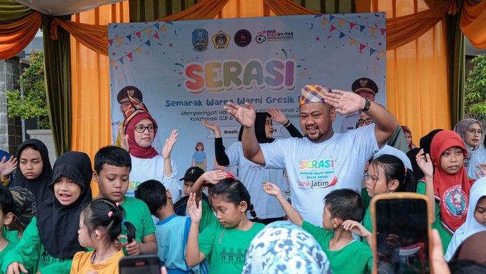 Momen Gus Yani Bersama Ratusan Anak Istimewa Saat Hari Disabilitas Sedunia