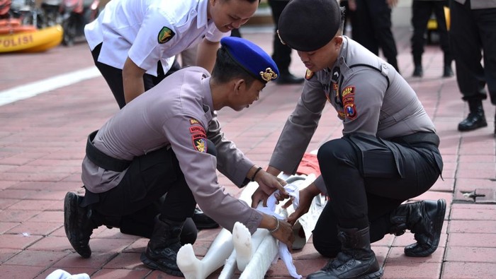 Polisi di Gresik Disiagakan Hadapi Situasi Darurat, Dibekali Skill Ini