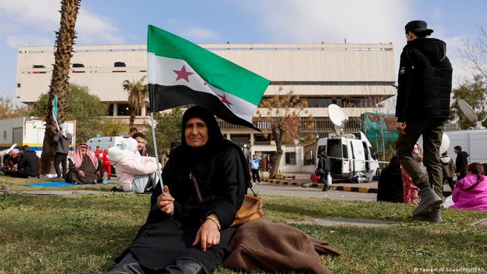 Setahun Setelah Assad, Bagaimana Situasi Suriah Kini?