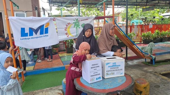 Siswa PAUD-TK di Blitar Galang Dana Rp 11 Juta untuk Korban Sumatera