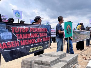 Tambang Granit Bukit Jenar Banyumas Disetop Sementara