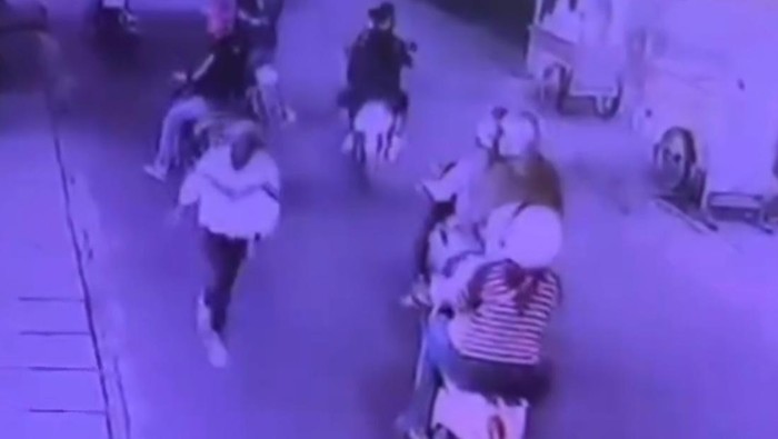 Kelompok Motor Serang Rumah Warga di Cimahi, 1 Orang Ditangkap