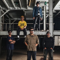 Teenage Death Star Galang Dana untuk Bencana di Sumatera