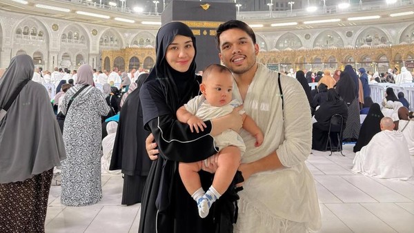 Thariq Halilintar Umrah Bareng Aaliyah-Anak: Semoga Allah Jaga Kami