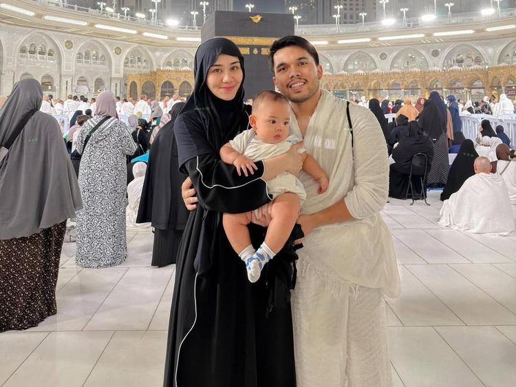 Thariq Halilintar Umrah Bareng Aaliyah-Anak: Semoga Allah Jaga Kami