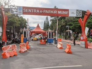 Getok Parkir di Alun-alun Kota Batu, Kadishub: Tak Ada Karcis, Gratis!