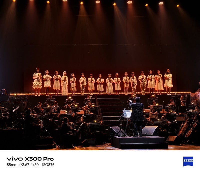 Vivo X300 Pro di konser Symphonesia