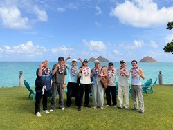 Serunya Wooga Squad Liburan ke Hawaii, V BTS-Park Seo Joon Pamer Kekompakan