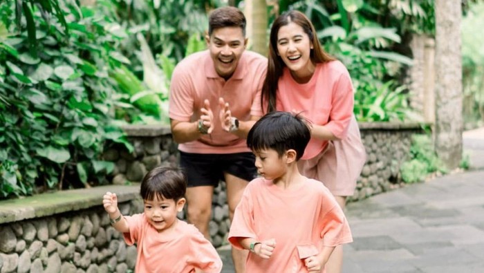 5 Potret Anara Putra Ardina Rasti dan Arie Dwi Andhika