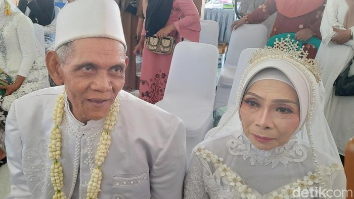 11 Tahun Nikah Siri, Kakek-Nenek di Situbondo Akhirnya Sah