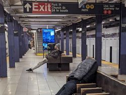 Hati-Hati! Foto-Foto Ini Kelihatan Normal, tapi Ternyata Menipu Mata