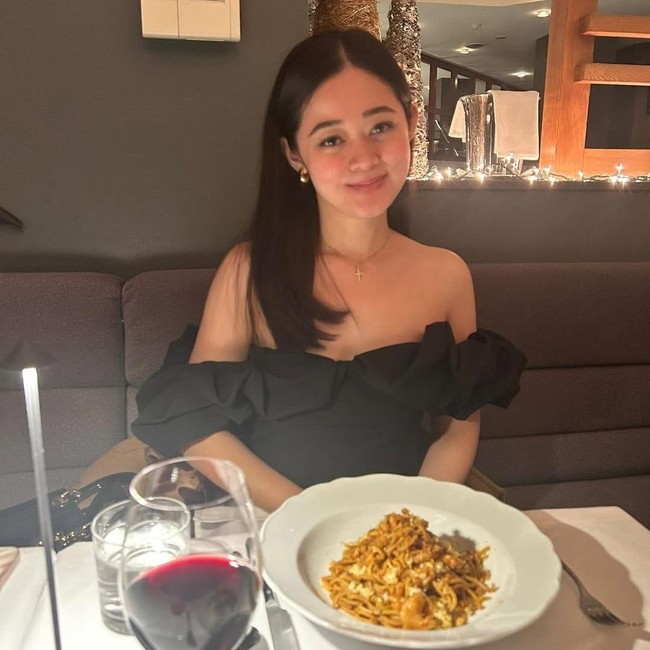 Congrats! Gisela Cindy Dilamar, Wajah Kekasih Masih Disembunyikan