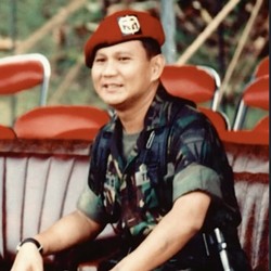 Sosok Jabal Nur, Pria Mirip Prabowo Muda di Film Timur