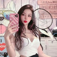 Dilansir QQ, CAC menyatakan bahwa Jocie Guo berulang kali melanggar Peraturan Tata Kelola Ekosistem Konten Informasi Online dengan memamerkan kekayaan yang berlebihan, mempromosikan gaya hidup hedonistik, dan menyebarkan nilai-nilai yang menyimpang dengan dampak sosial negatif. Foto: Weibo