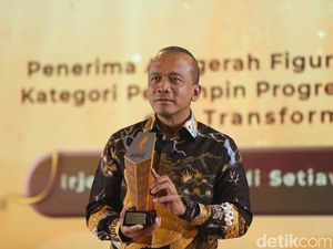 Kapolda Jabar Raih Trofi Pemimpin Progresif Keamanan Humanis dan Transformasi Digital