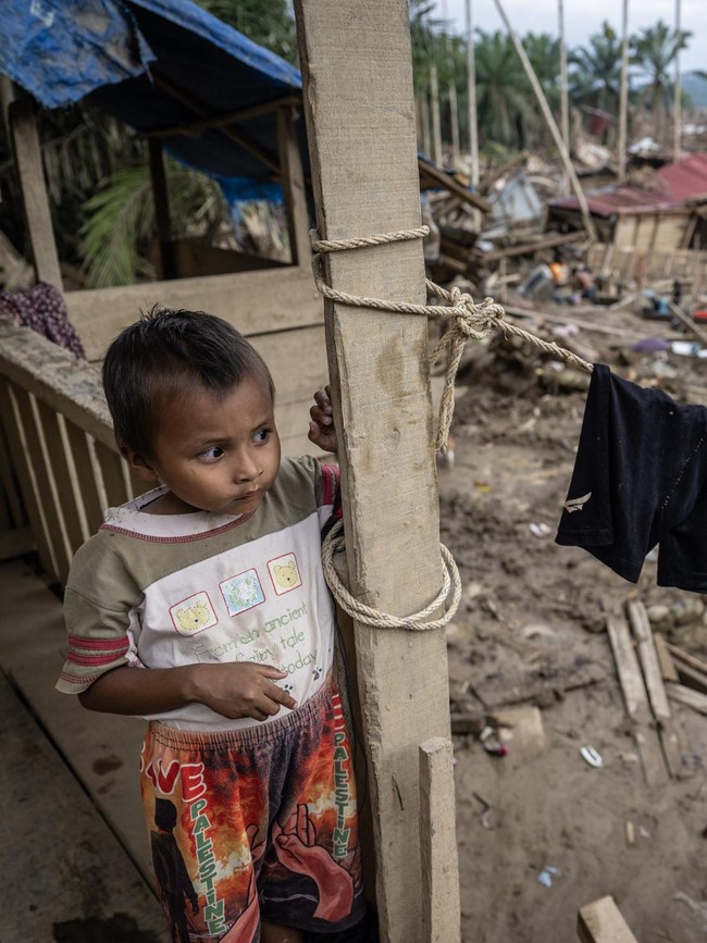Lubok Pusaka Porak-Poranda, Banjir Bandang Sapu Bersih Hampir Seluruh Desa