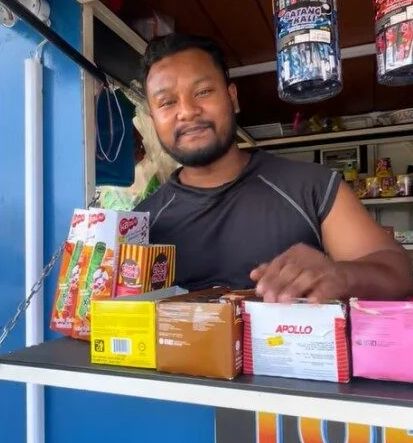 Mantan napi jualan camilan Sempat Dipenjara, Mantan Influencer Ini Sekarang Jadi Penjual Camilan
