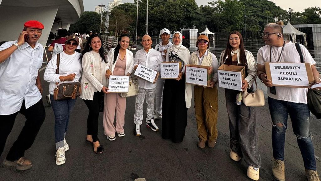 Ozy Syahputra dkk Turun ke Jalan Galang Dana Peduli Sumatera