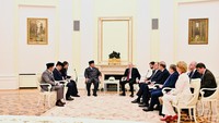 Bertemu di Kremlin, Putin Tawarkan Prabowo Teknologi Pembangkit Listrik Nuklir