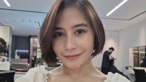 Ia mengaku memotong rambut lebih pendek lagi karena merasa, “kenapa gak?”. Foto: Instagram @omara.esteghlal