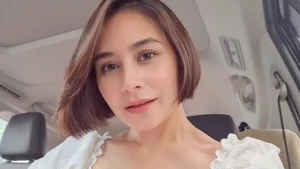 Omara bahkan mengeluh tidak bisa bertemu langsung untuk melihat gaya baru sang kekasih. Foto: Instagram @prillylatuconsina96 