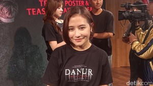 Transformasi rambut Prilly dianggap makin cocok dengan vibe dirinya yang makin dewasa dan powerful. Foto: Ahsan/detikhot