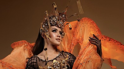 Rinanda Aprillya Kenakan Kostum Nasional Bertema Ubur-ubur di Miss Charm 2025