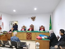 Sidang Eks Dirjen Kemenhub Dugaan Korupsi LRT Ditunda karena Terdakwa Sakit